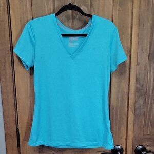 Nike Women's Aqua V-Neck Tee